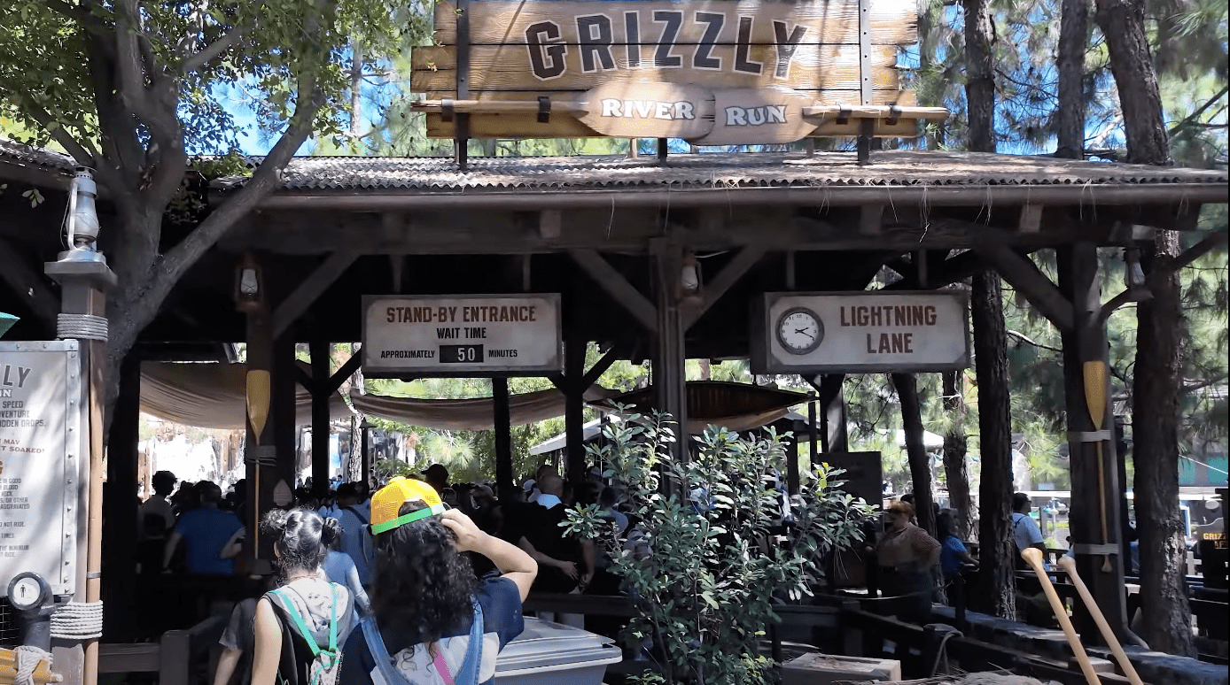 Grizzy River Run Wait Time at Disneyland California Adventure During Halloween Time